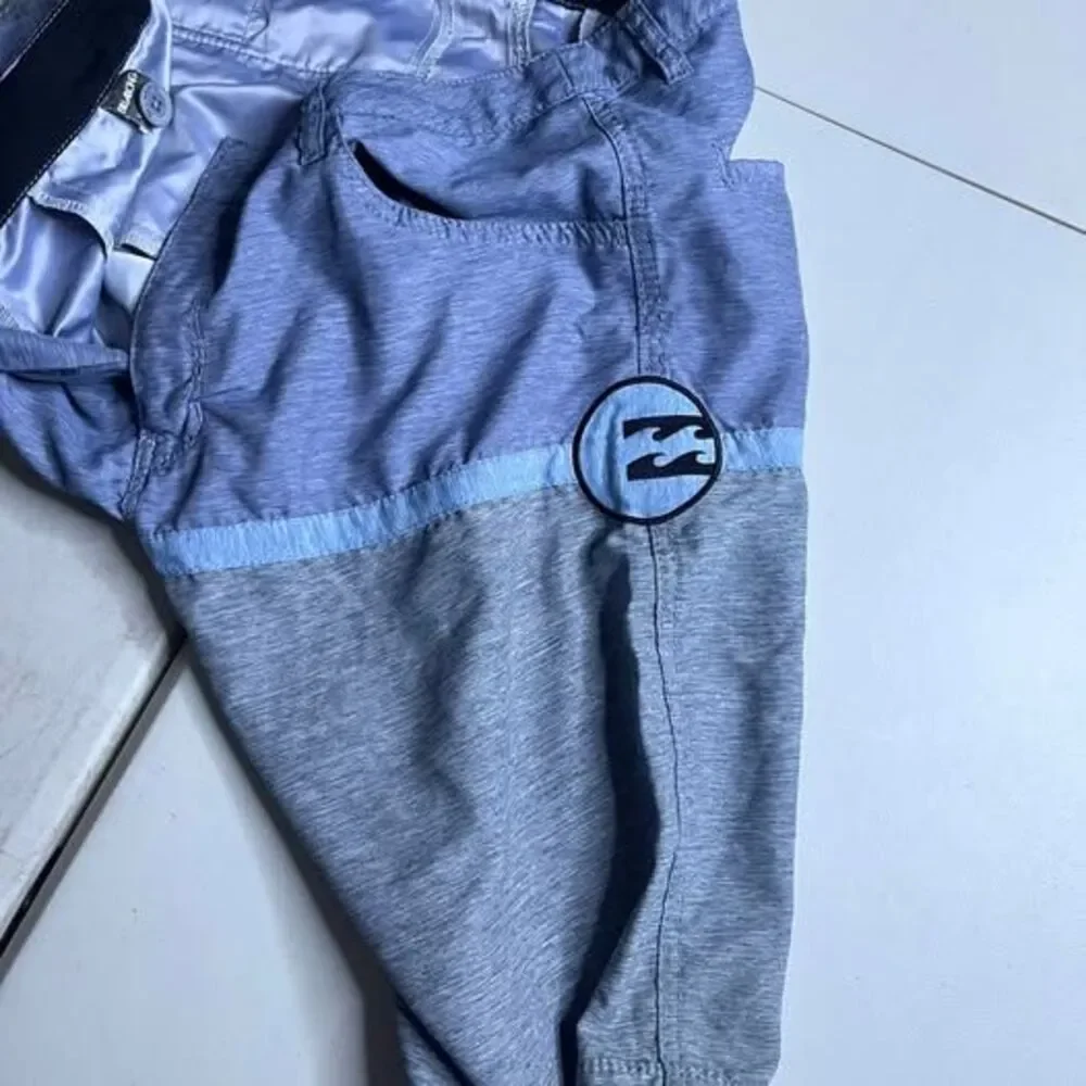 Billabong Submersibles Hybrid Shorts Size 32